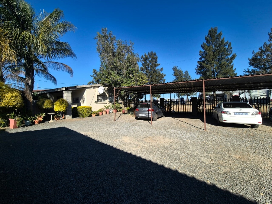 1 Bedroom Property for Sale in Arborpark KwaZulu-Natal