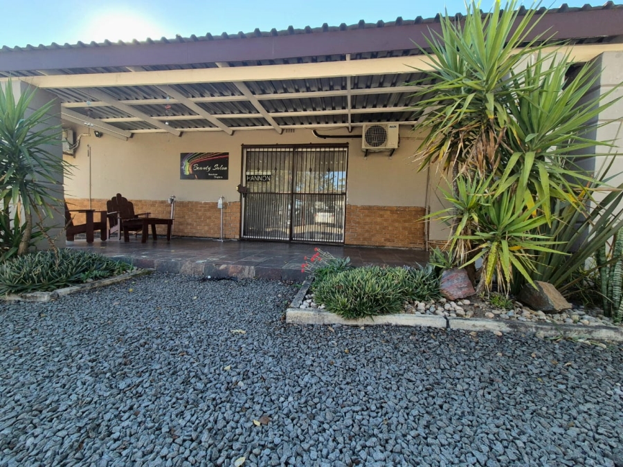 1 Bedroom Property for Sale in Arborpark KwaZulu-Natal