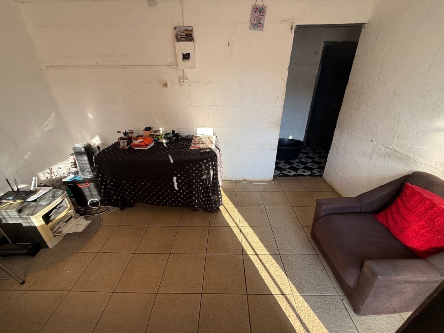 2 Bedroom Property for Sale in Newholme KwaZulu-Natal