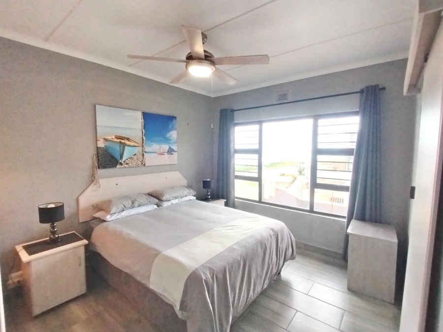 2 Bedroom Property for Sale in Manaba Beach KwaZulu-Natal