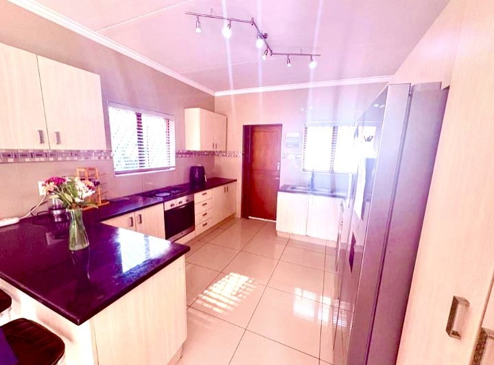3 Bedroom Property for Sale in Paradise Valley KwaZulu-Natal