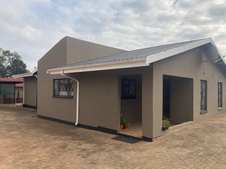 3 Bedroom Property for Sale in Fairleigh KwaZulu-Natal