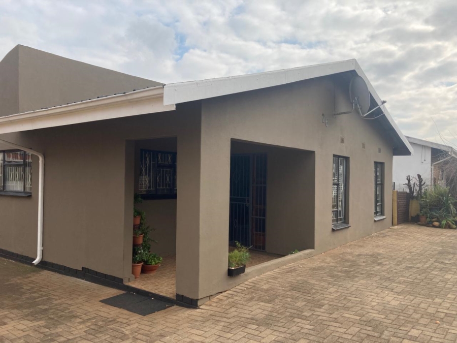 3 Bedroom Property for Sale in Fairleigh KwaZulu-Natal