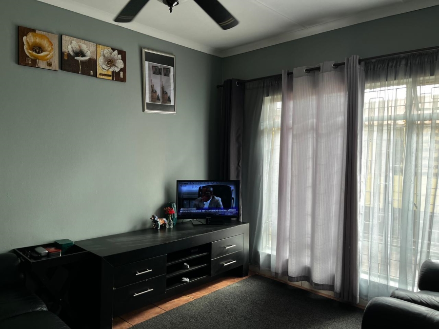 3 Bedroom Property for Sale in Fairleigh KwaZulu-Natal