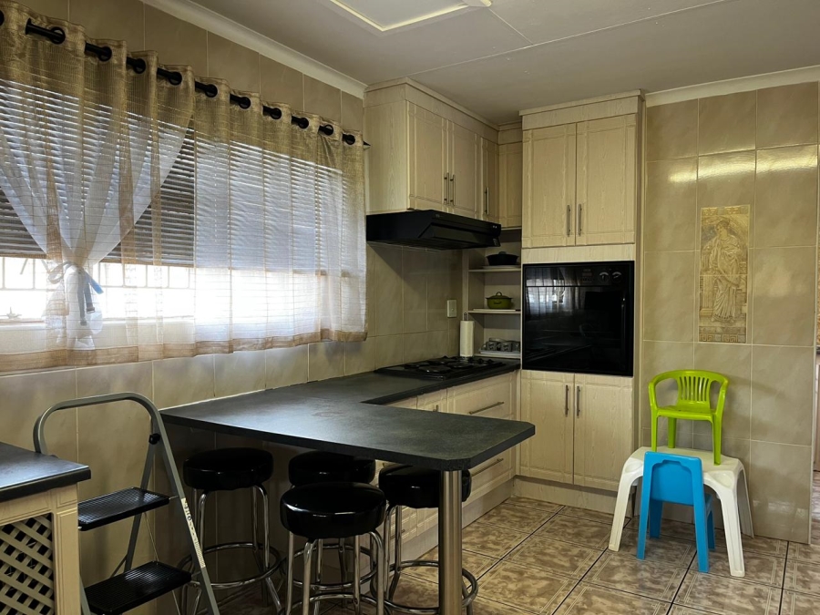 3 Bedroom Property for Sale in Fairleigh KwaZulu-Natal