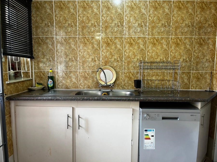 3 Bedroom Property for Sale in Fairleigh KwaZulu-Natal