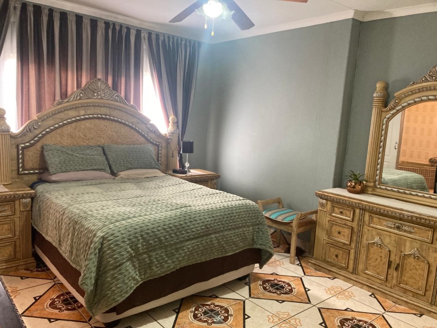 3 Bedroom Property for Sale in Fairleigh KwaZulu-Natal