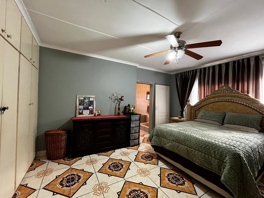 3 Bedroom Property for Sale in Fairleigh KwaZulu-Natal