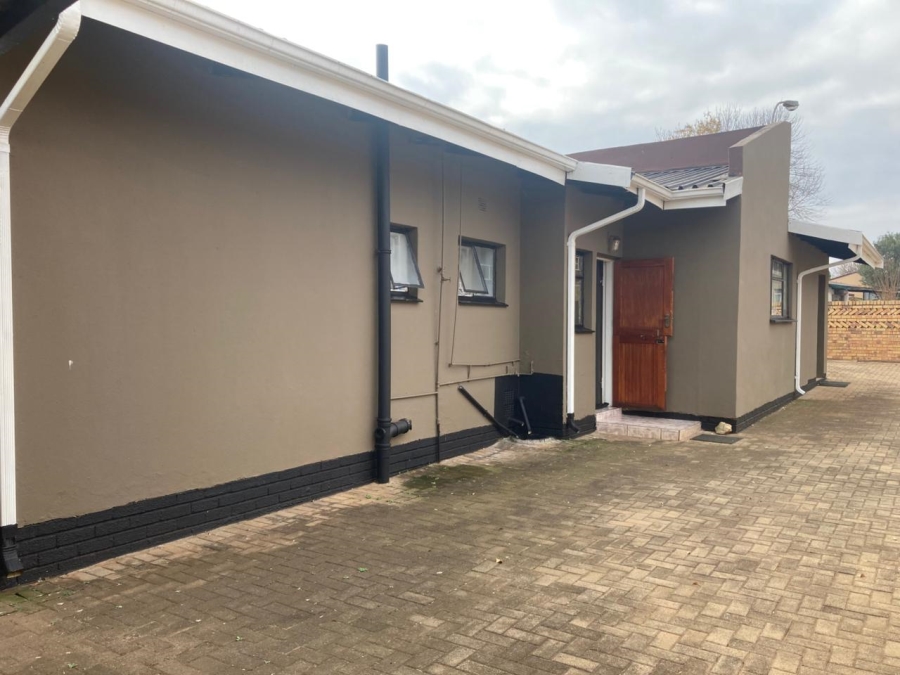 3 Bedroom Property for Sale in Fairleigh KwaZulu-Natal