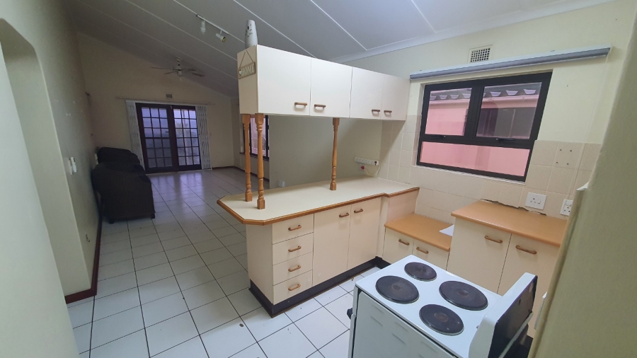 3 Bedroom Property for Sale in Hibberdene KwaZulu-Natal