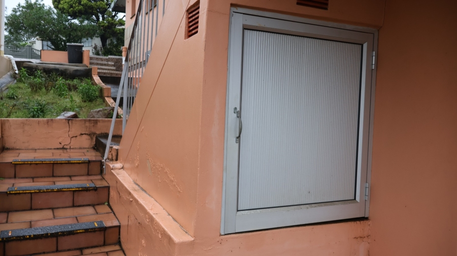 3 Bedroom Property for Sale in Hibberdene KwaZulu-Natal