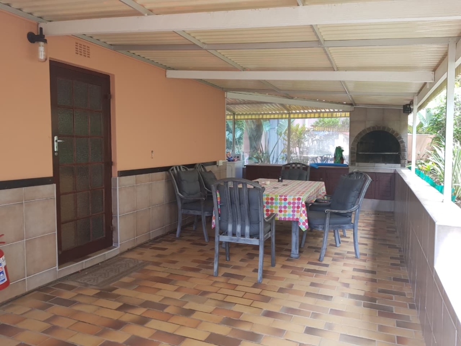 3 Bedroom Property for Sale in Hibberdene KwaZulu-Natal