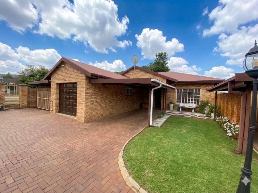2 Bedroom Property for Sale in Vryheid KwaZulu-Natal