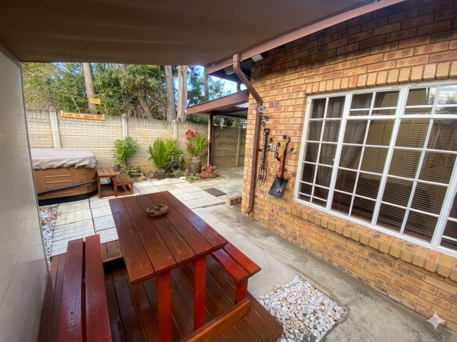 2 Bedroom Property for Sale in Vryheid KwaZulu-Natal