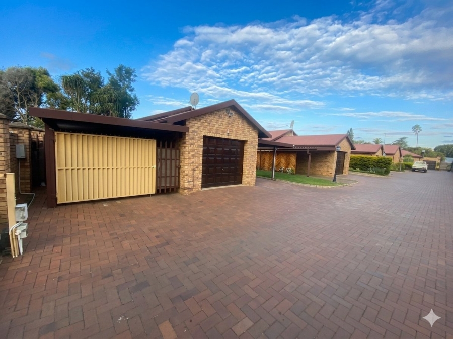 2 Bedroom Property for Sale in Vryheid KwaZulu-Natal
