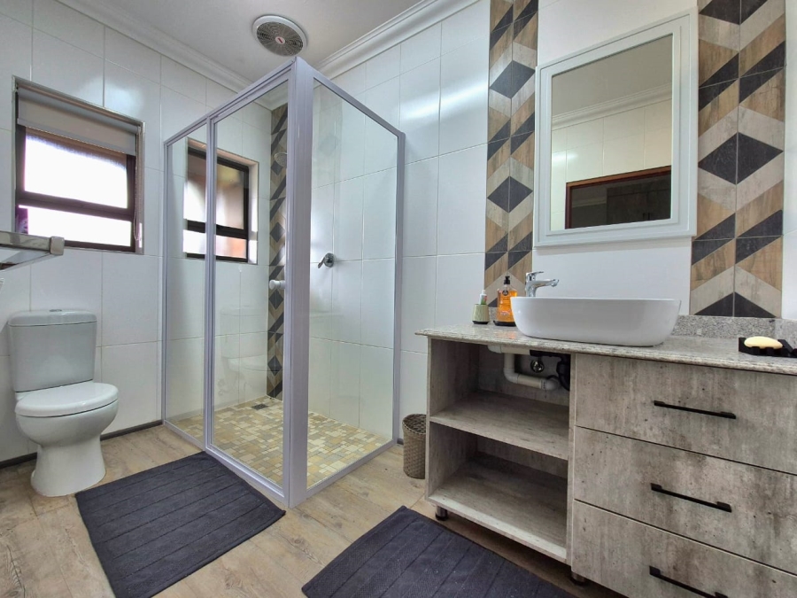 3 Bedroom Property for Sale in Vulintaba Country Estate KwaZulu-Natal