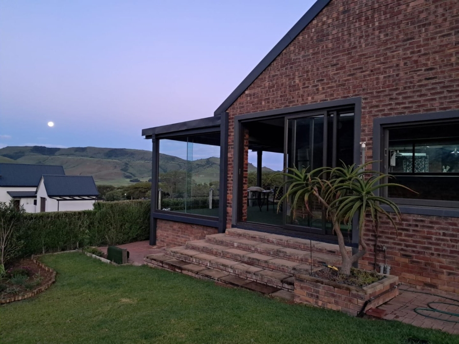 3 Bedroom Property for Sale in Vulintaba Country Estate KwaZulu-Natal