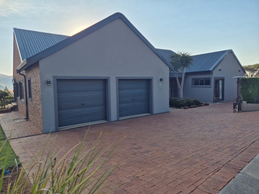 3 Bedroom Property for Sale in Vulintaba Country Estate KwaZulu-Natal