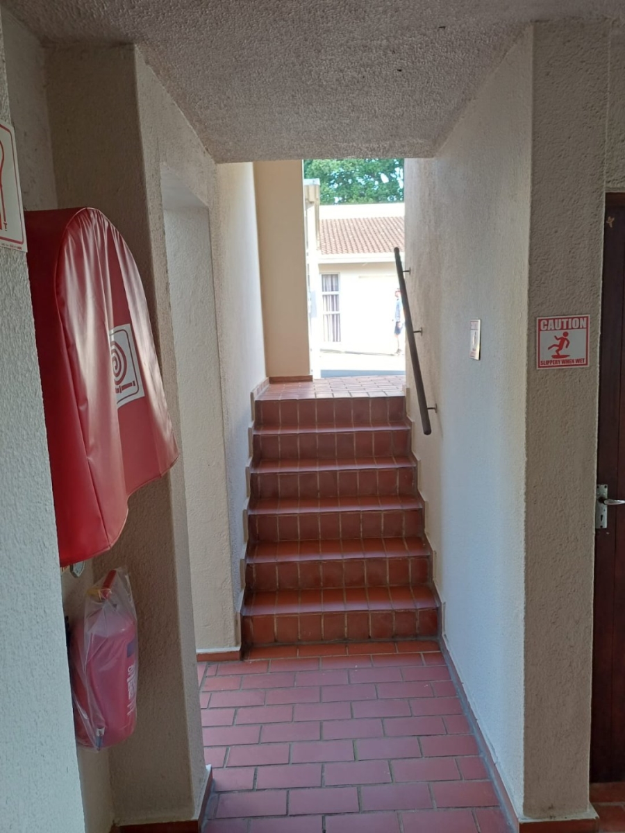 2 Bedroom Property for Sale in Uvongo Beach KwaZulu-Natal