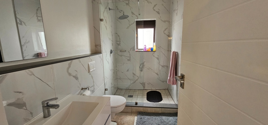 To Let 2 Bedroom Property for Rent in Izinga KwaZulu-Natal