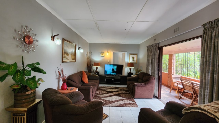 3 Bedroom Property for Sale in St Michaels On Sea KwaZulu-Natal