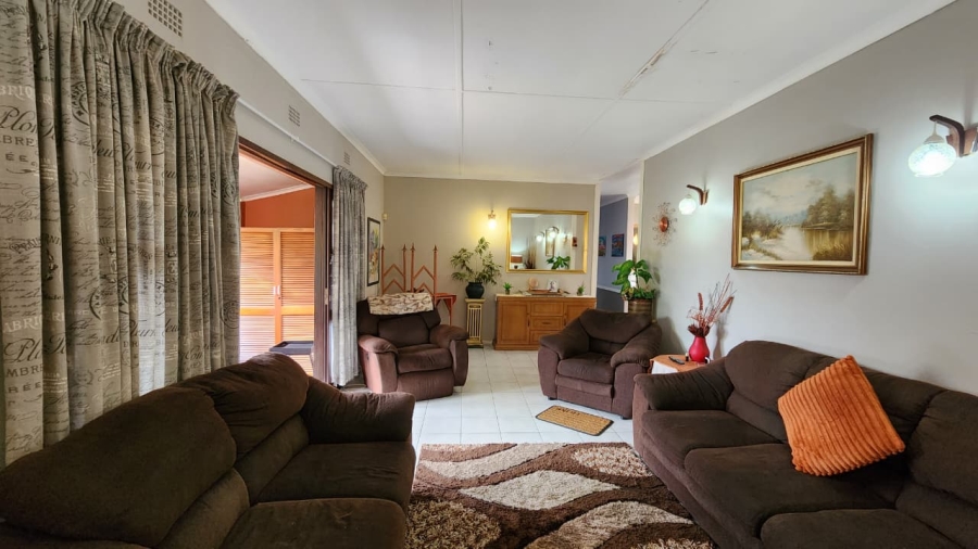 3 Bedroom Property for Sale in St Michaels On Sea KwaZulu-Natal