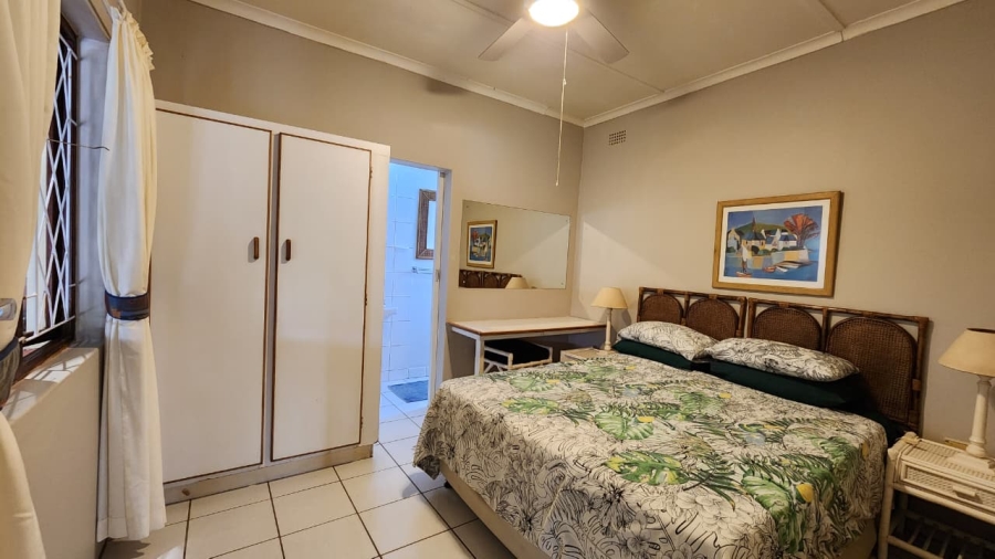 3 Bedroom Property for Sale in St Michaels On Sea KwaZulu-Natal
