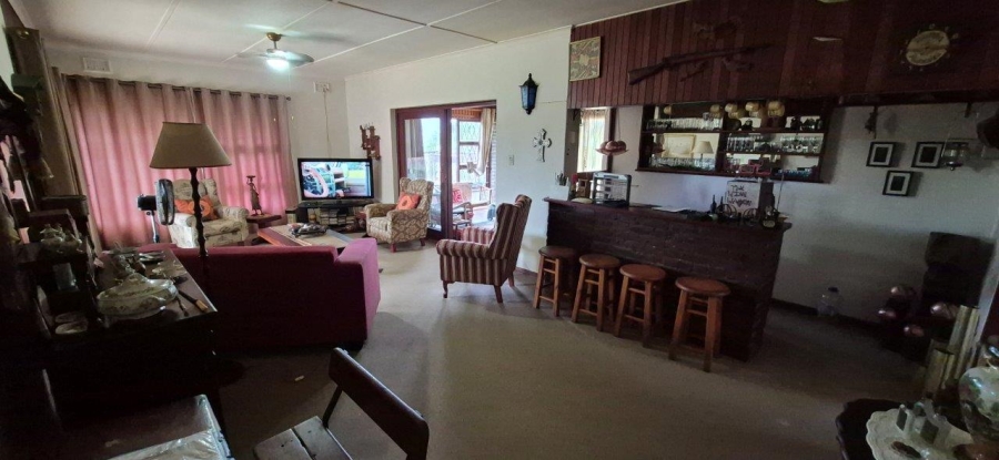 3 Bedroom Property for Sale in Southport KwaZulu-Natal
