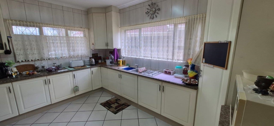 3 Bedroom Property for Sale in Southport KwaZulu-Natal