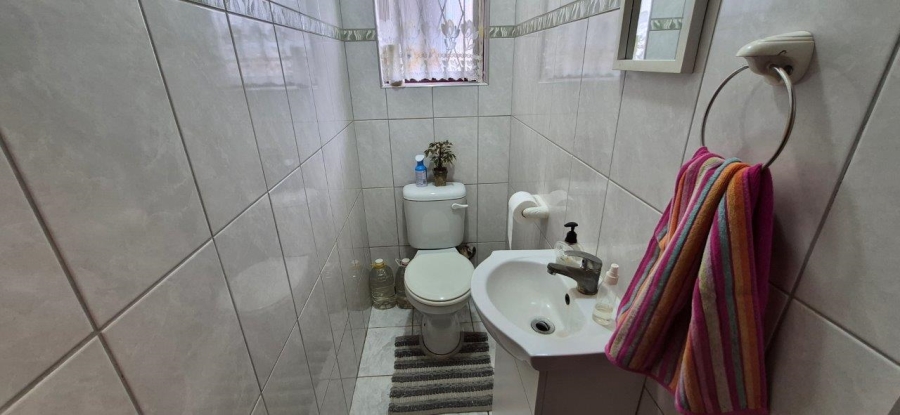 3 Bedroom Property for Sale in Southport KwaZulu-Natal