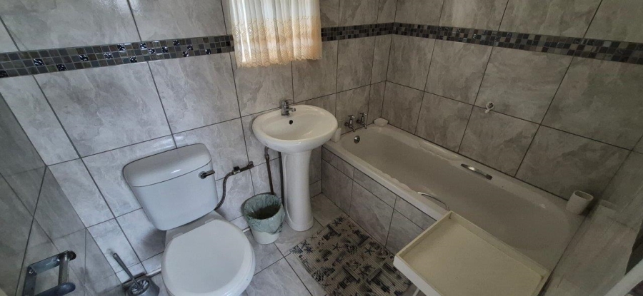 3 Bedroom Property for Sale in Southport KwaZulu-Natal