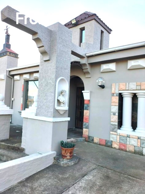 To Let 4 Bedroom Property for Rent in Ashburton KwaZulu-Natal