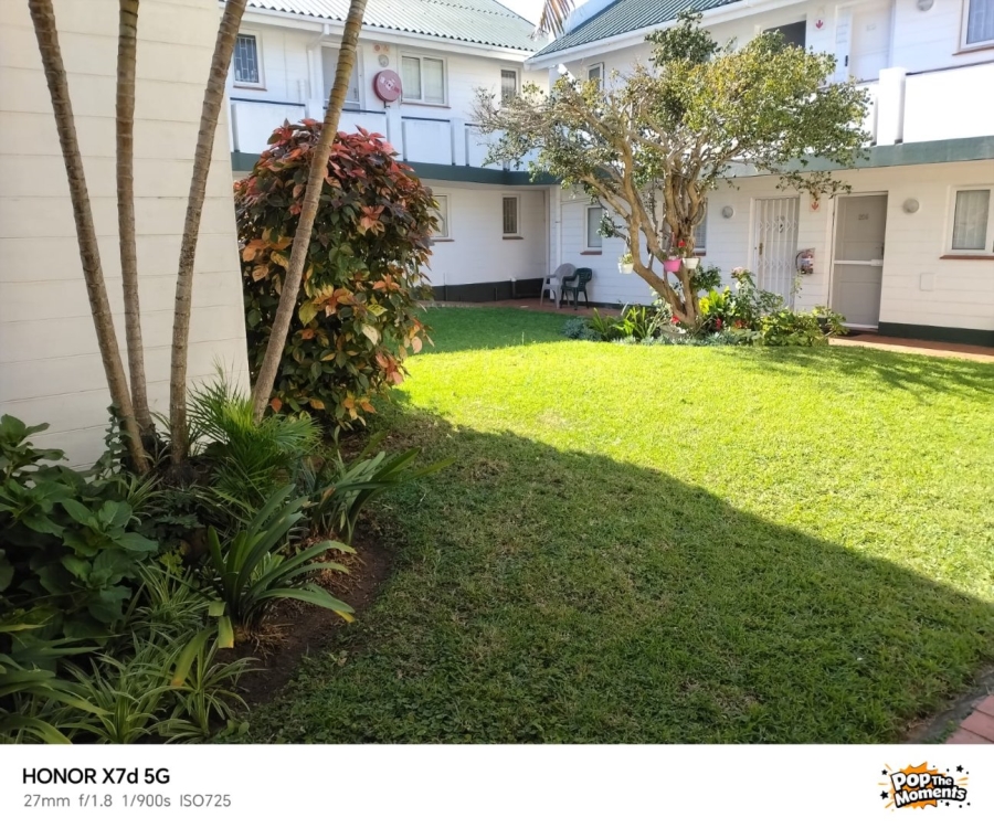 1 Bedroom Property for Sale in Scottburgh Central KwaZulu-Natal