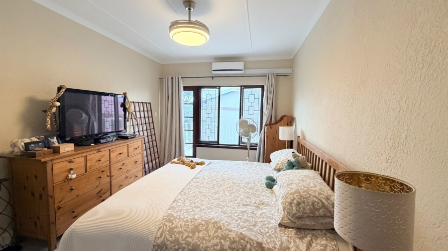 3 Bedroom Property for Sale in Uvongo KwaZulu-Natal