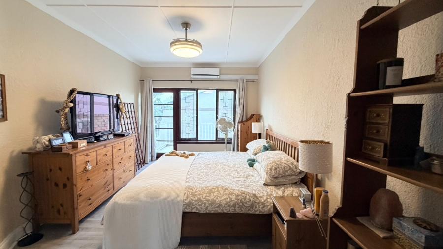 3 Bedroom Property for Sale in Uvongo KwaZulu-Natal
