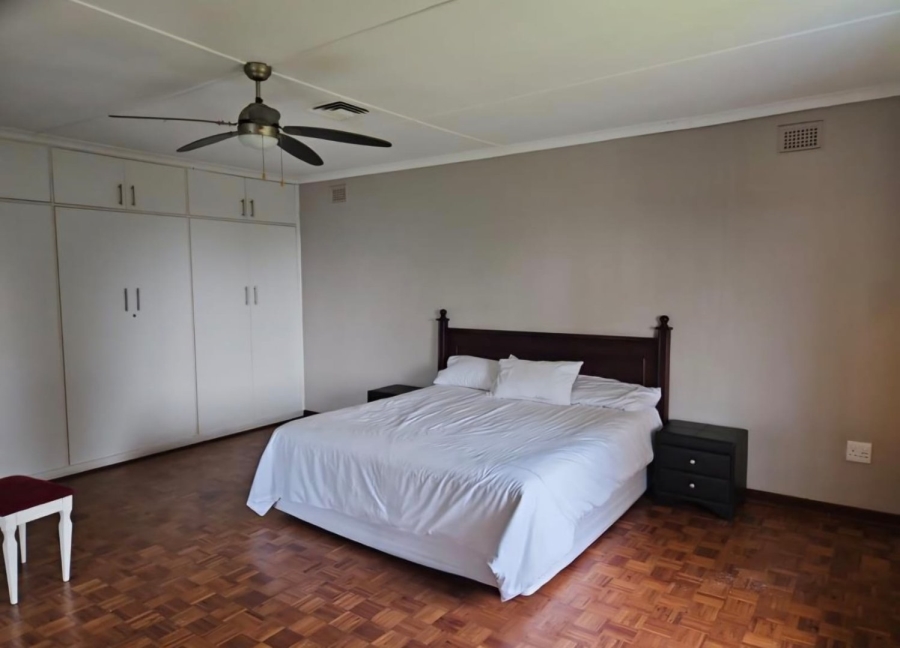 4 Bedroom Property for Sale in Amanzimtoti KwaZulu-Natal