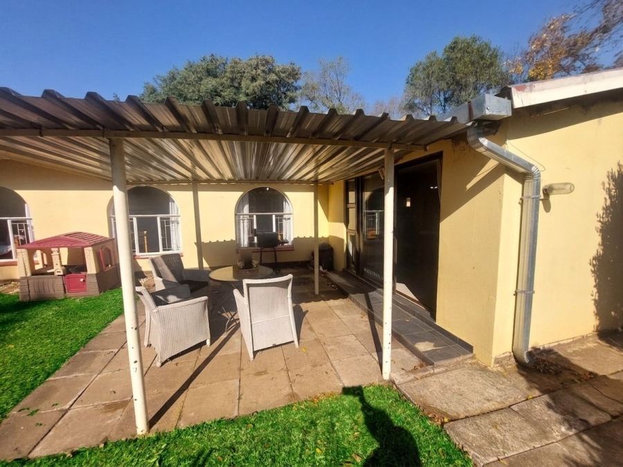 4 Bedroom Property for Sale in Huttenheights KwaZulu-Natal