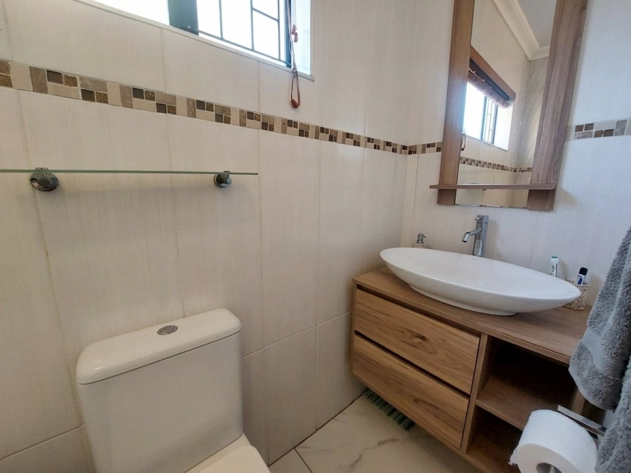 4 Bedroom Property for Sale in Huttenheights KwaZulu-Natal