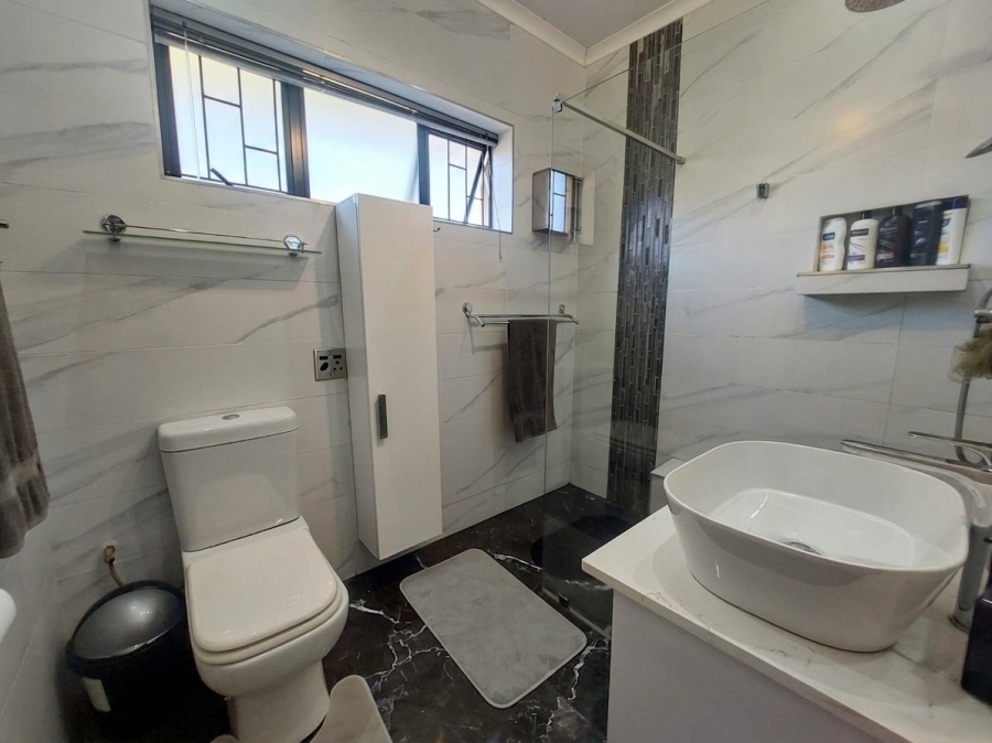 4 Bedroom Property for Sale in Huttenheights KwaZulu-Natal
