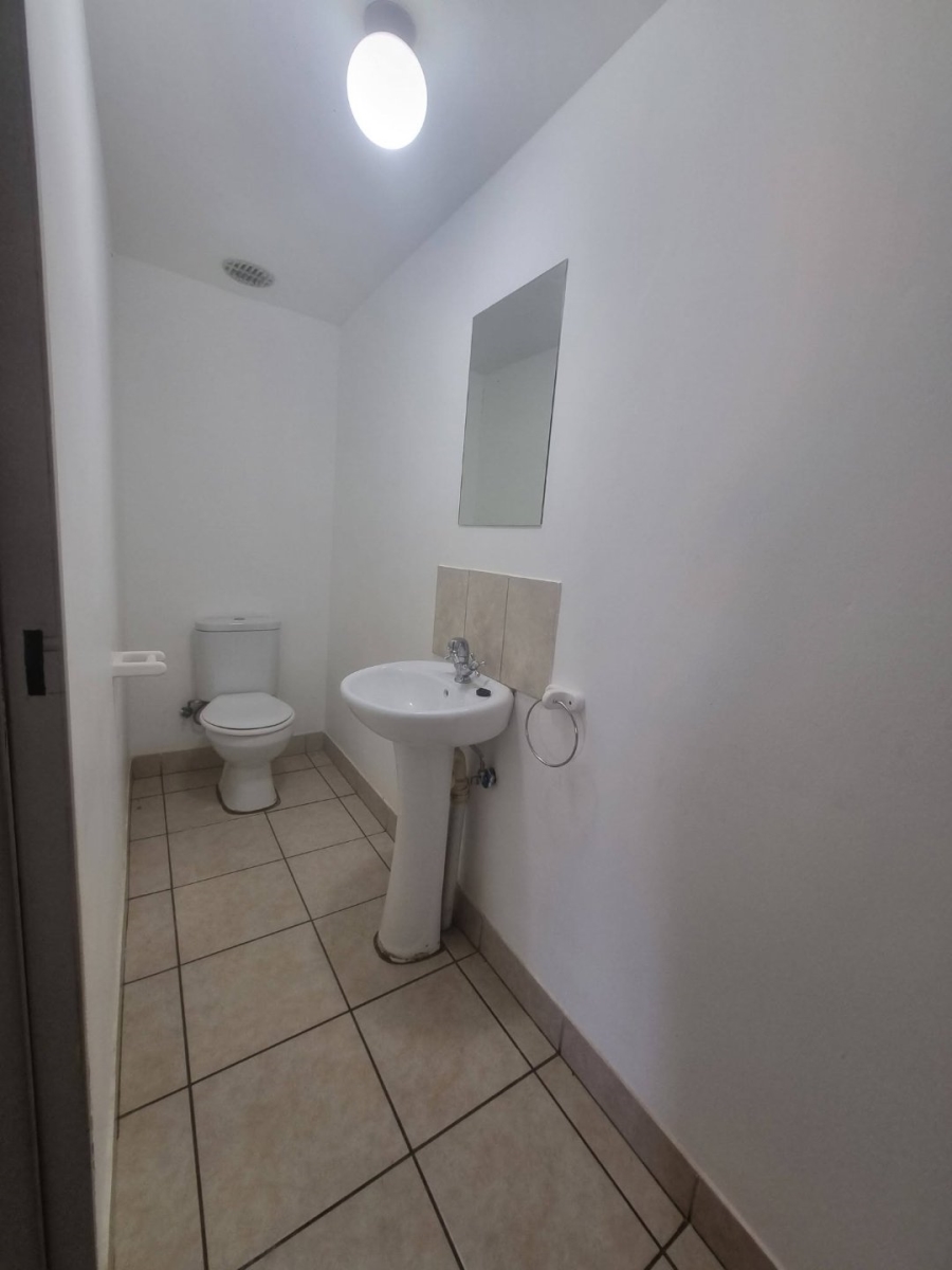2 Bedroom Property for Sale in Chase Valley KwaZulu-Natal