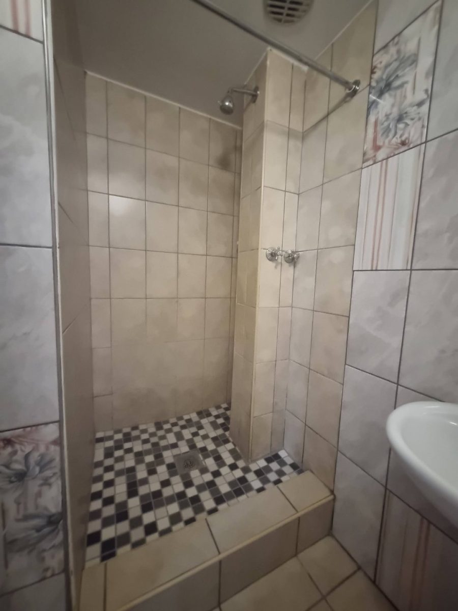 2 Bedroom Property for Sale in Chase Valley KwaZulu-Natal