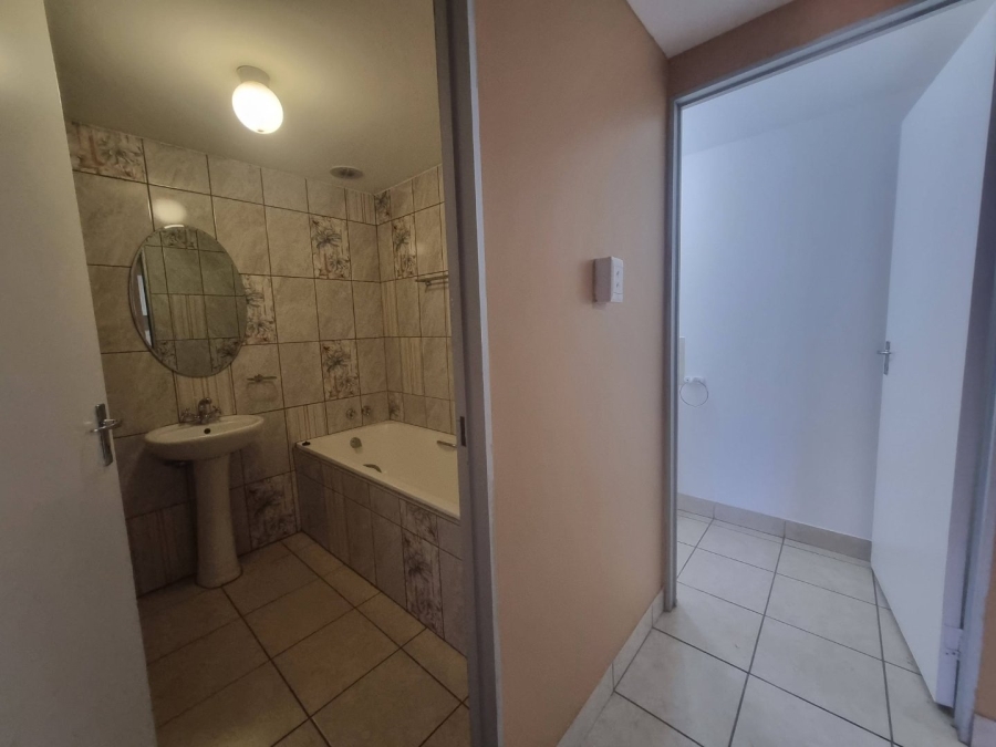 2 Bedroom Property for Sale in Chase Valley KwaZulu-Natal
