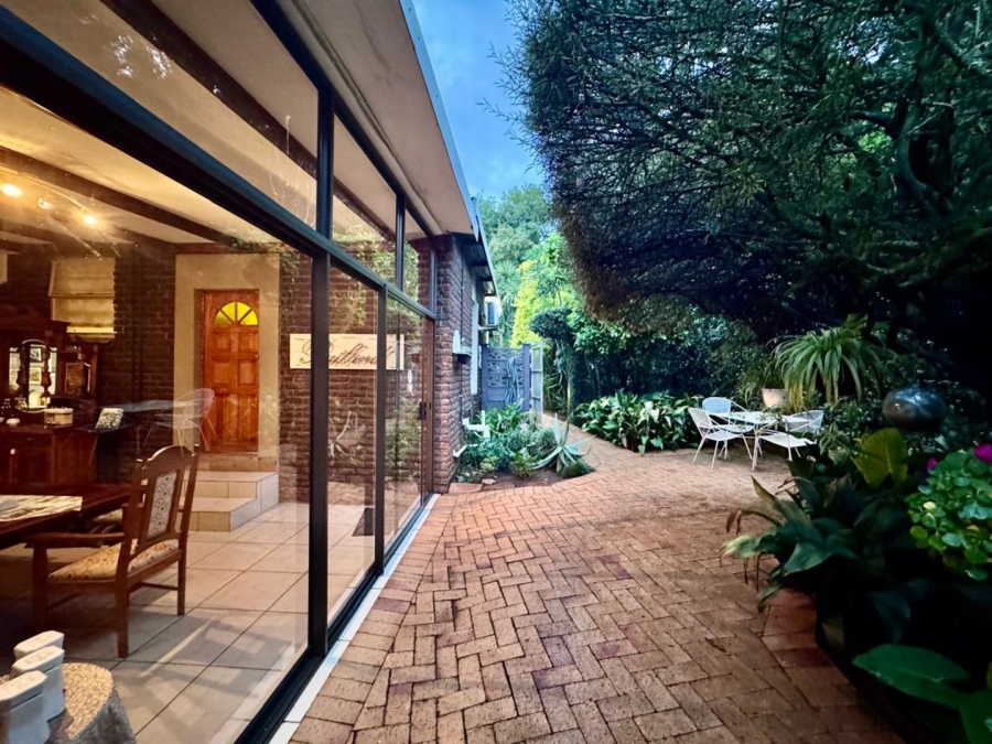 8 Bedroom Property for Sale in Huttenheights KwaZulu-Natal
