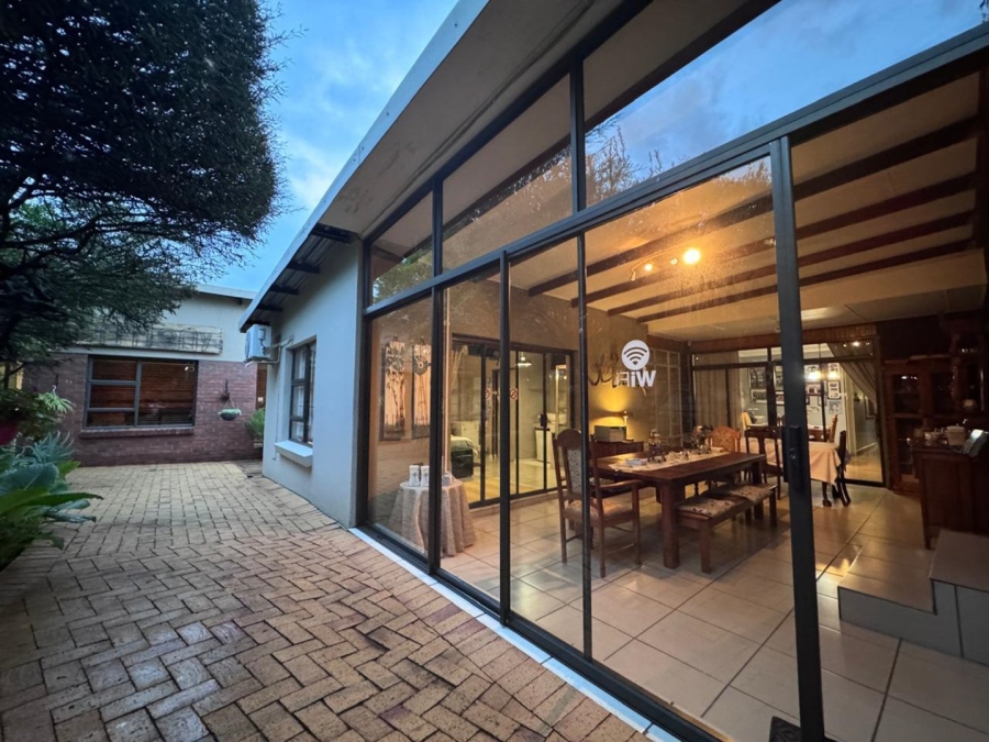 8 Bedroom Property for Sale in Huttenheights KwaZulu-Natal