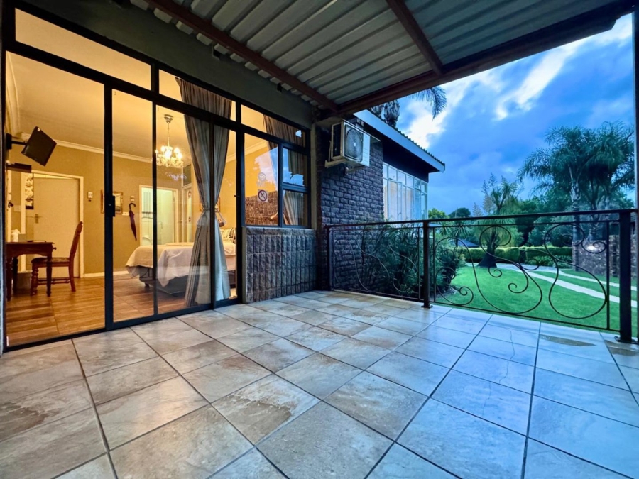 8 Bedroom Property for Sale in Huttenheights KwaZulu-Natal