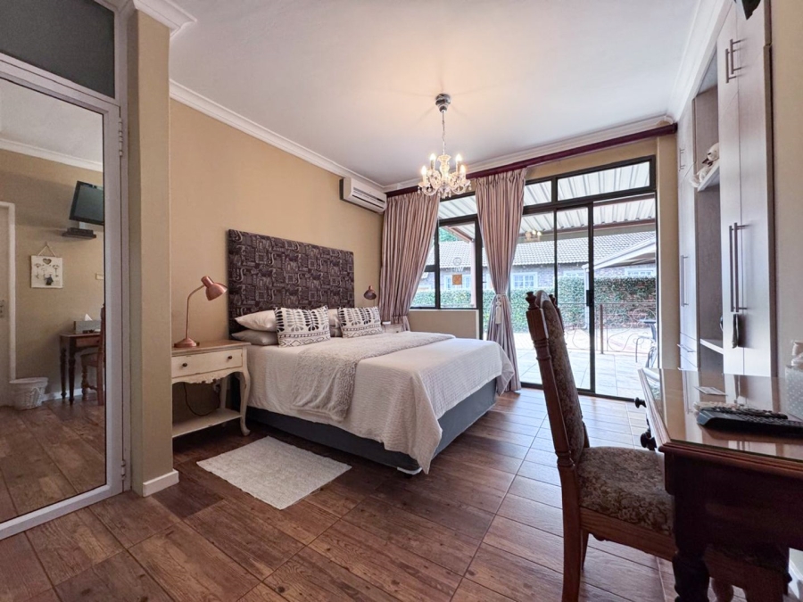 8 Bedroom Property for Sale in Huttenheights KwaZulu-Natal