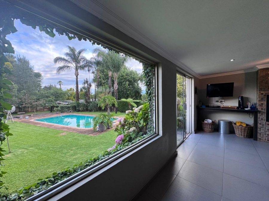 8 Bedroom Property for Sale in Huttenheights KwaZulu-Natal