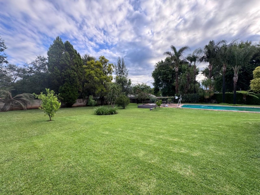 8 Bedroom Property for Sale in Huttenheights KwaZulu-Natal