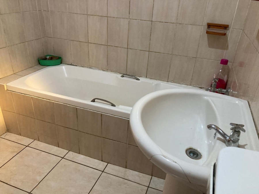 3 Bedroom Property for Sale in Gingindlovu KwaZulu-Natal
