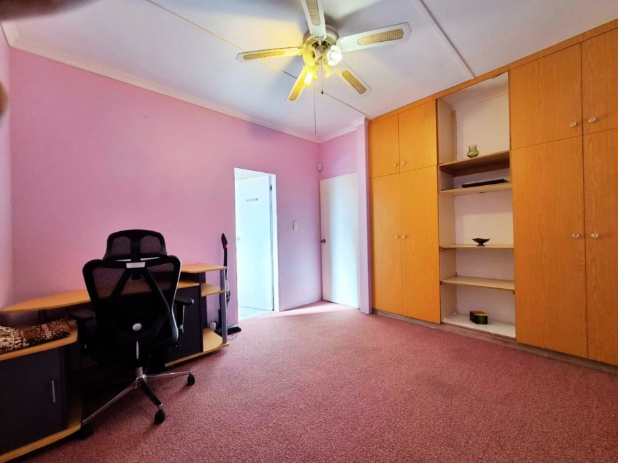 To Let 4 Bedroom Property for Rent in Stanger Manor KwaZulu-Natal